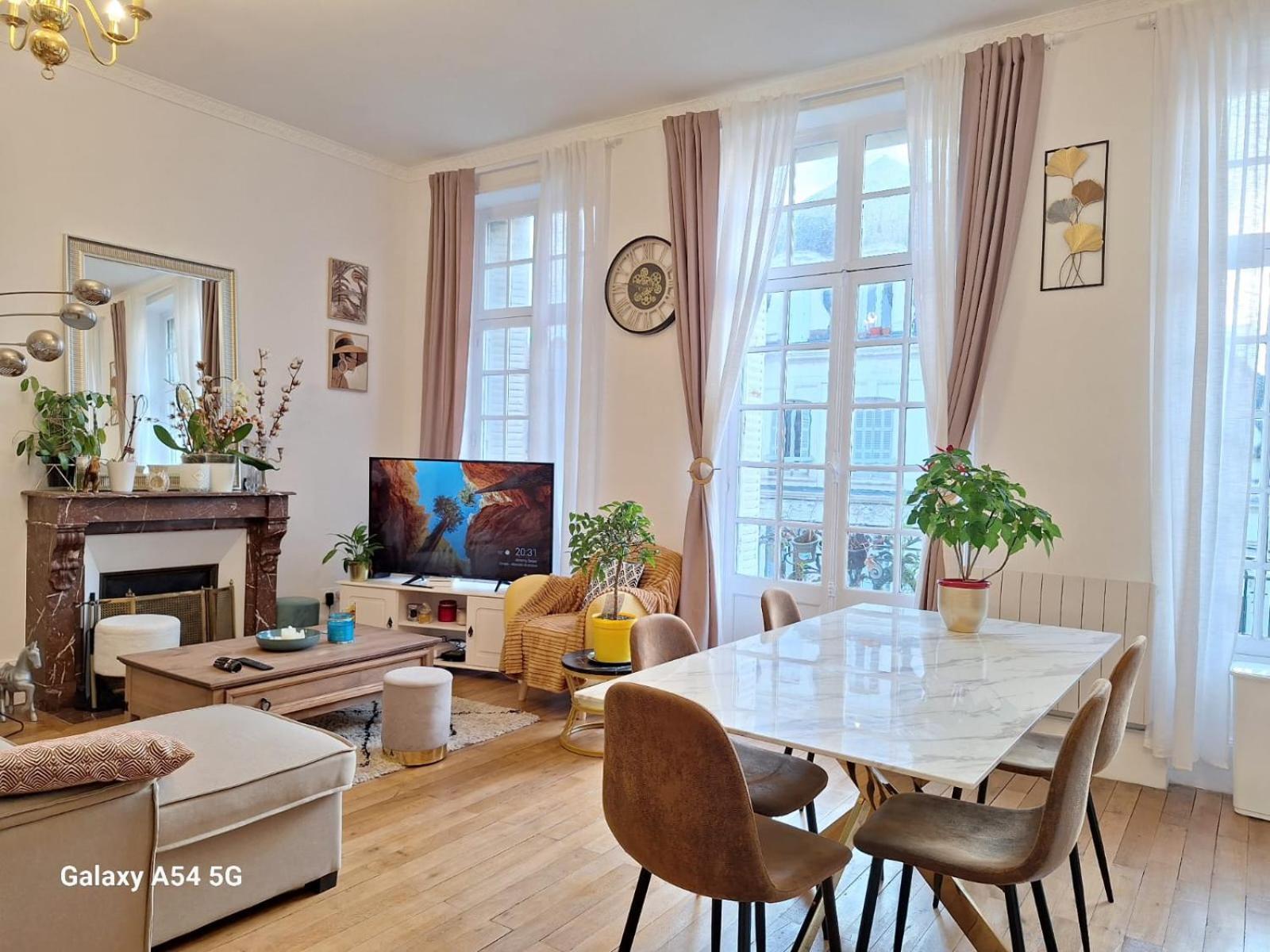 Appartements En Hyper Centre De Vendôme Extérieur photo